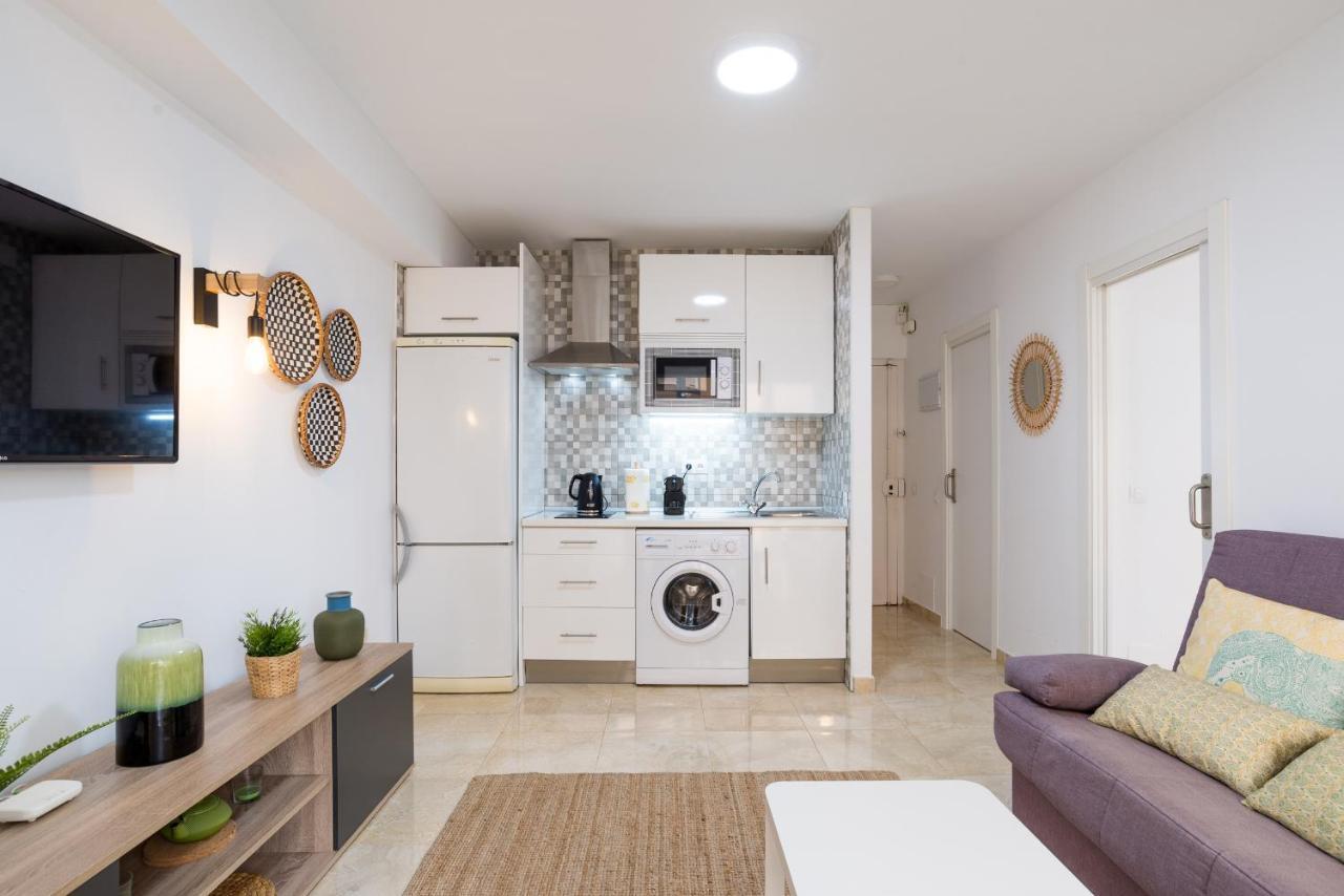 Mp5-Just Renovated Apartment Right On The Beach 말라가 외부 사진