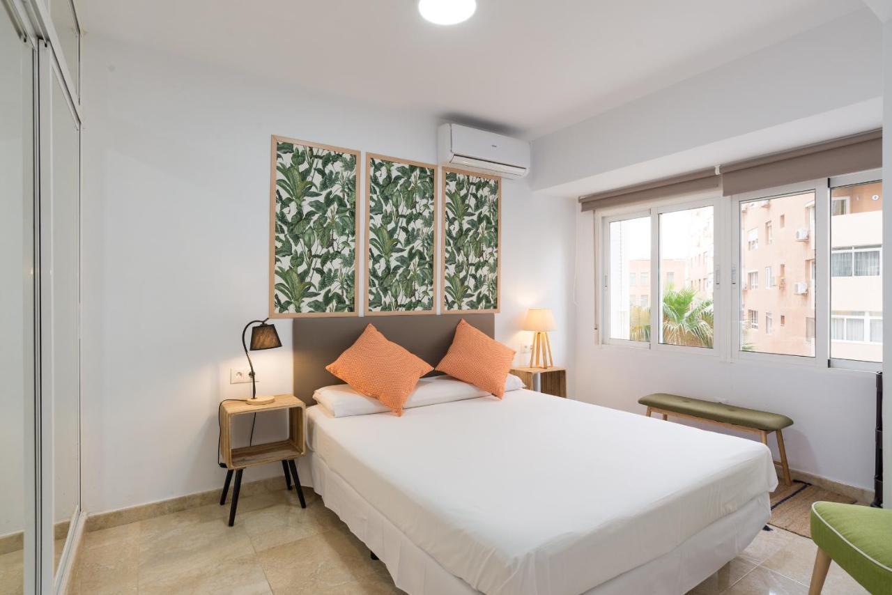 Mp5-Just Renovated Apartment Right On The Beach 말라가 외부 사진